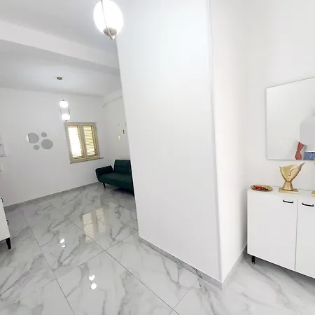 Casa D48 * 레조디칼라브리아